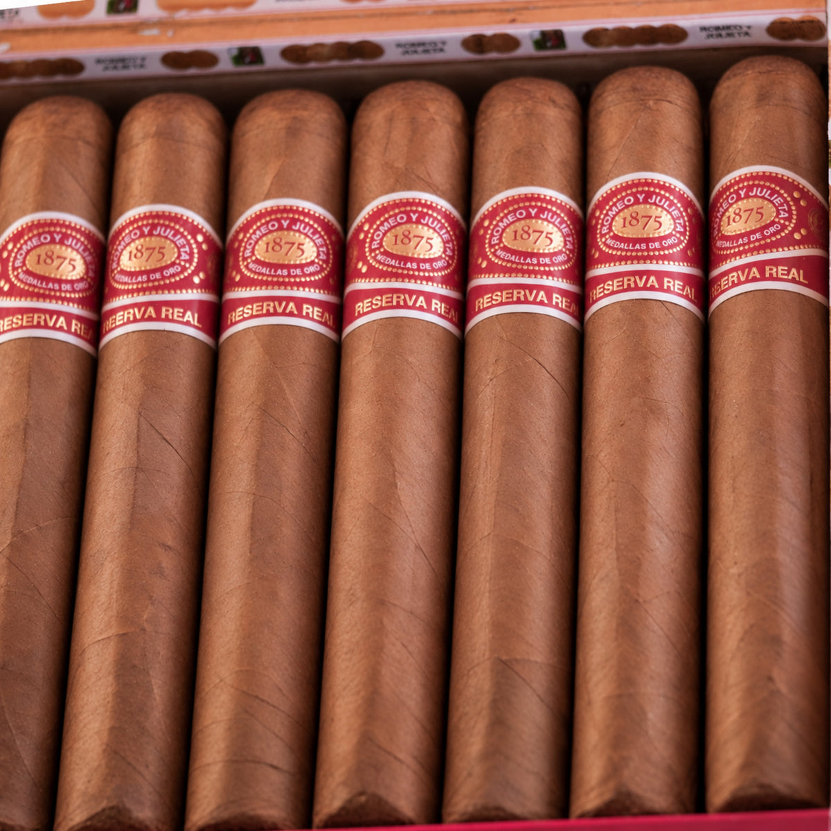 Romeo Julieta Reserva Real